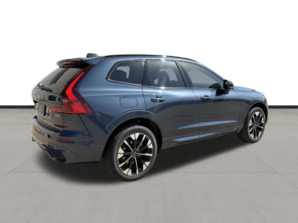 2027 Volvo XC60 B5 Plus