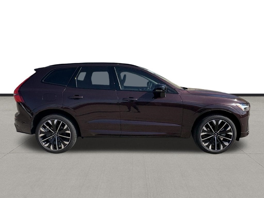 2027 Volvo XC60 B5 Ultra