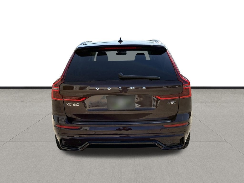 2027 Volvo XC60 B5 Ultra