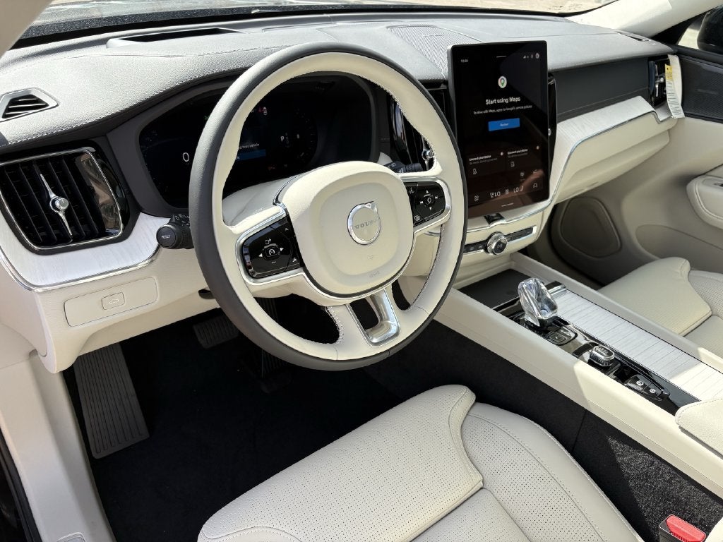 2027 Volvo XC60 B5 Ultra