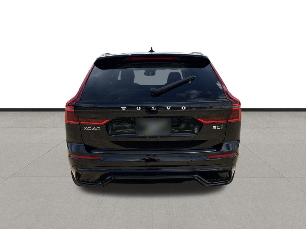 2027 Volvo XC60 B5 Ultra