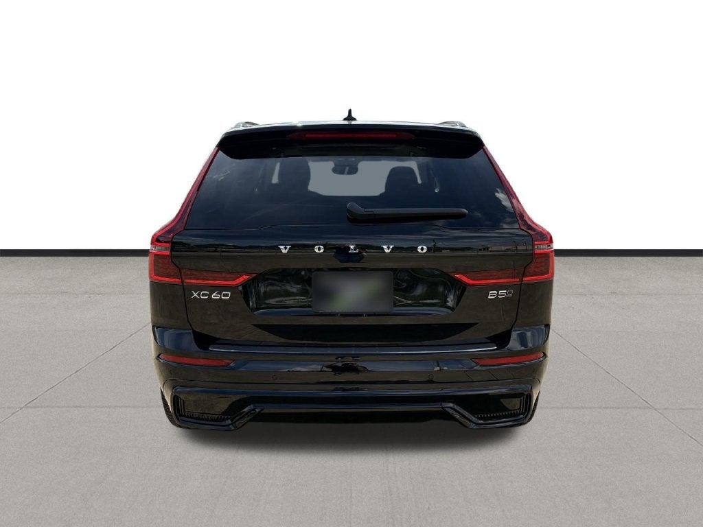 2027 Volvo XC60 B5 Ultra