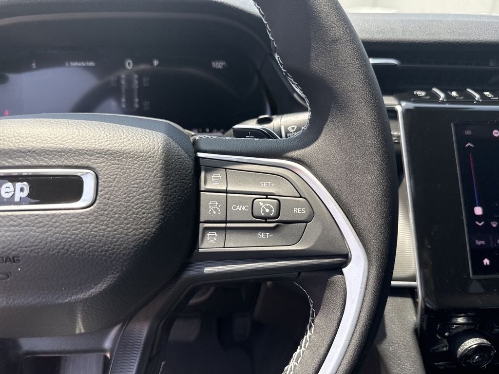 2026 Jeep Grand Cherokee Laredo