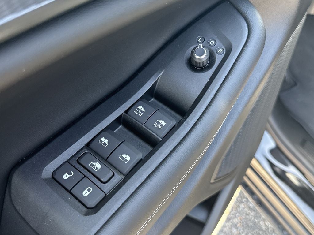2026 Jeep Grand Cherokee Laredo X