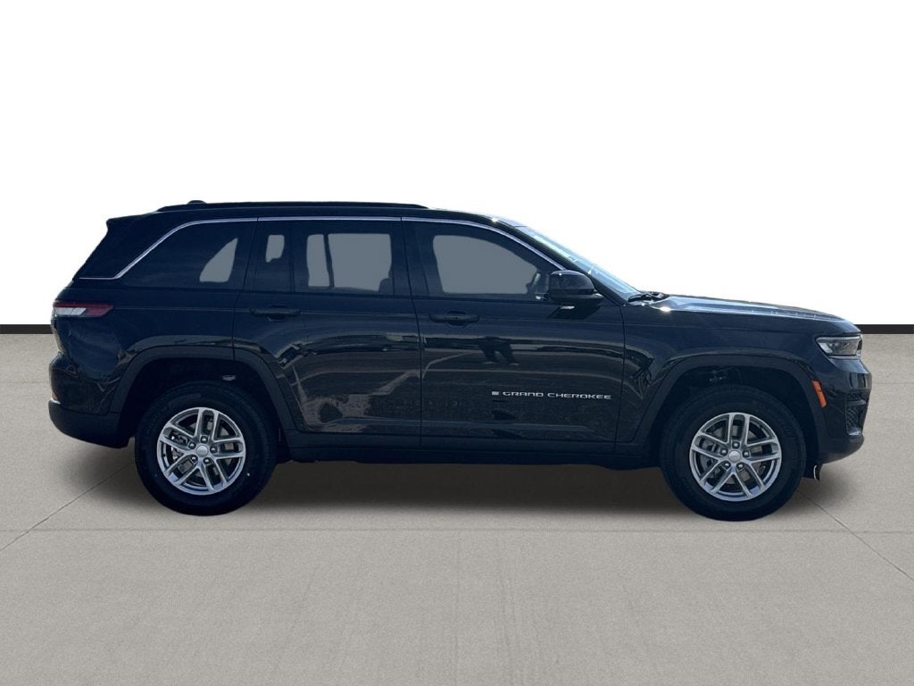 2026 Jeep Grand Cherokee Laredo X