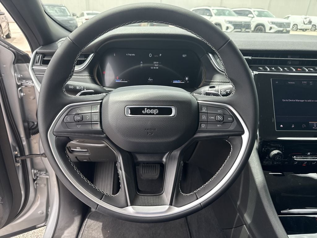 2026 Jeep Grand Cherokee Laredo
