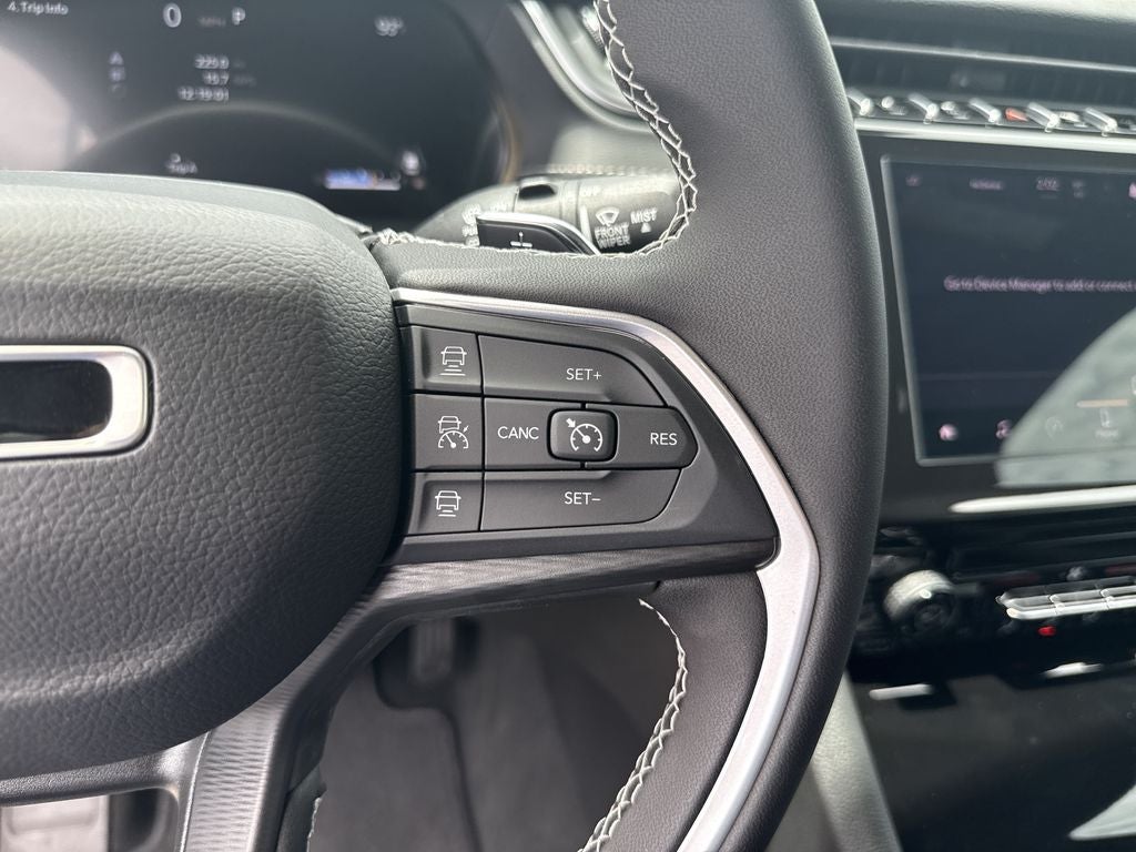 2026 Jeep Grand Cherokee Laredo