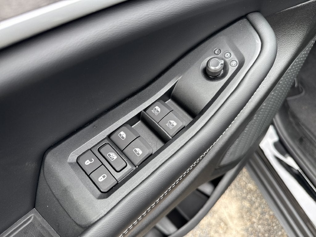 2026 Jeep Grand Cherokee Altitude