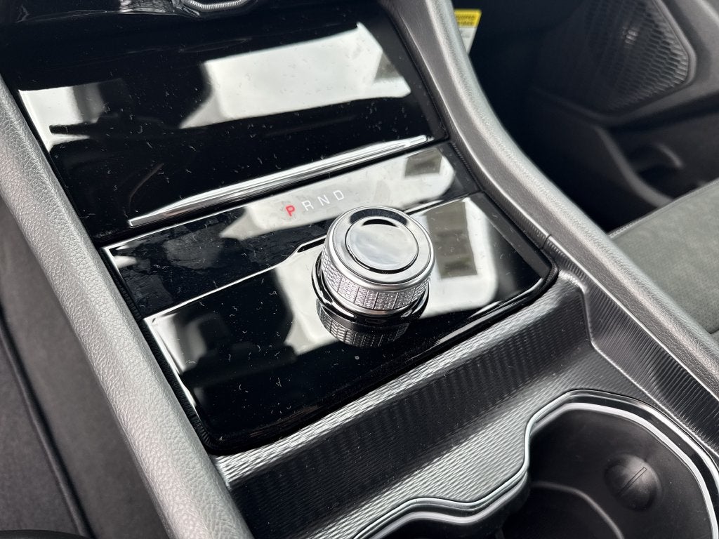 2026 Jeep Grand Cherokee Altitude