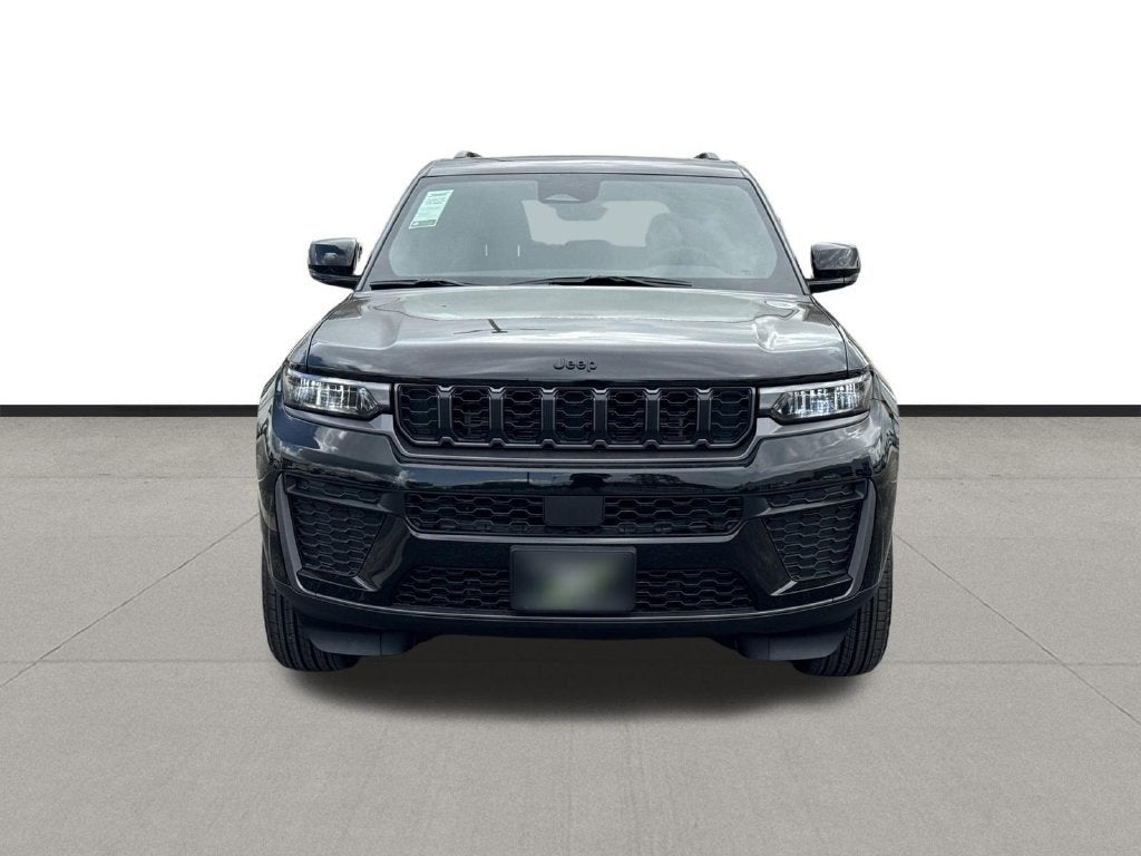 2026 Jeep Grand Cherokee Altitude