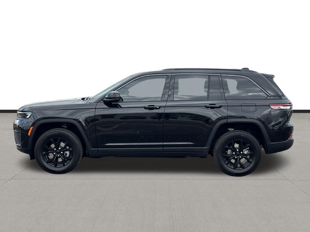 2026 Jeep Grand Cherokee Altitude