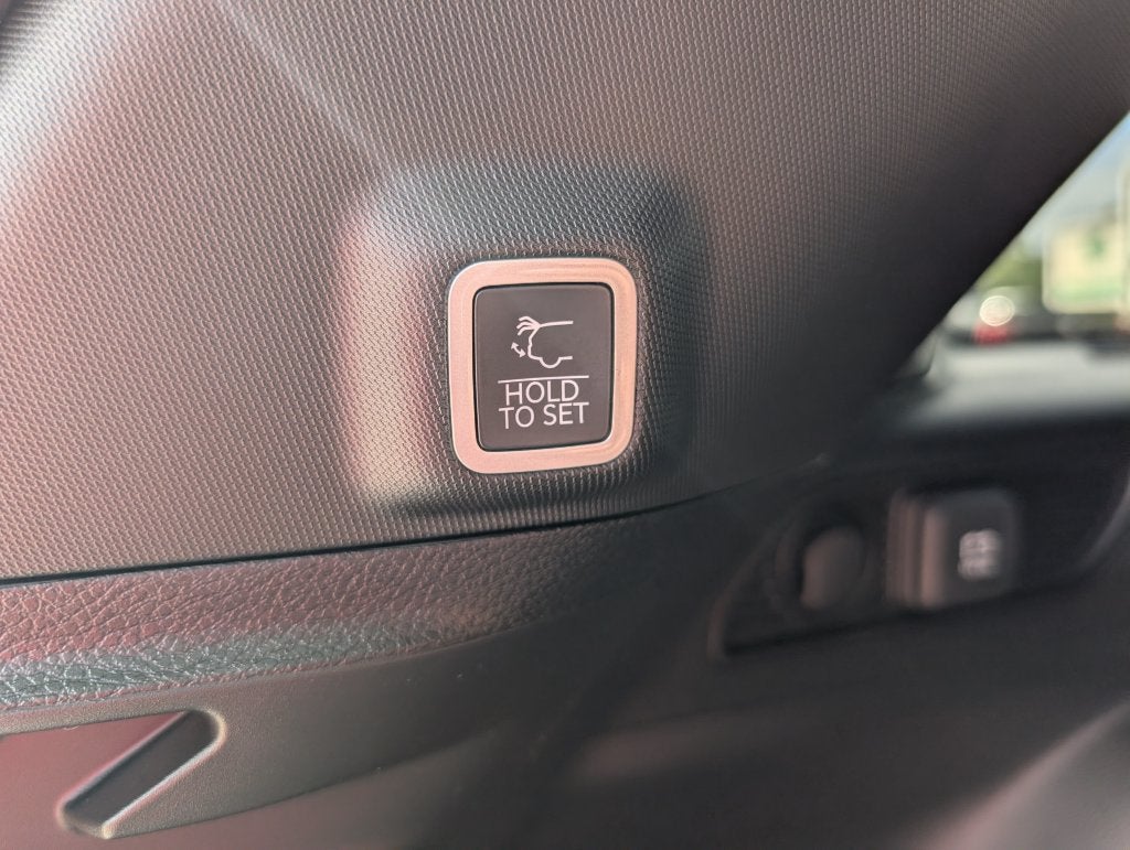 2026 Jeep Grand Cherokee Altitude