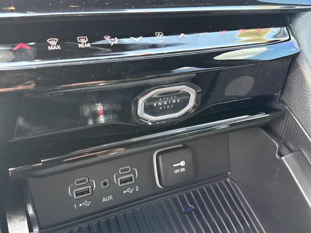 2026 Jeep Grand Cherokee Altitude