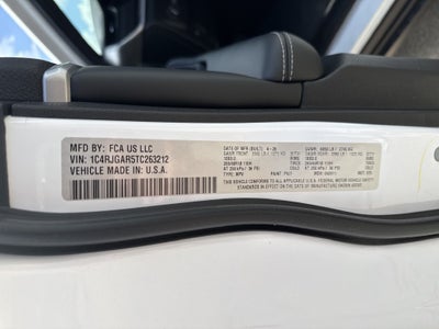 2026 Jeep Grand Cherokee Altitude