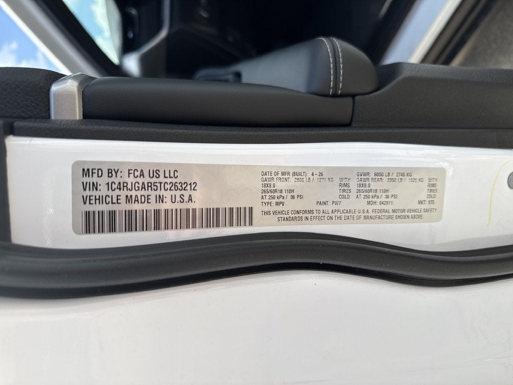2026 Jeep Grand Cherokee Altitude