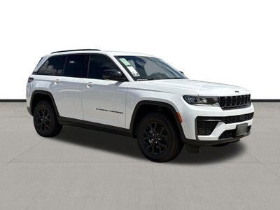 2026 Jeep Grand Cherokee Altitude