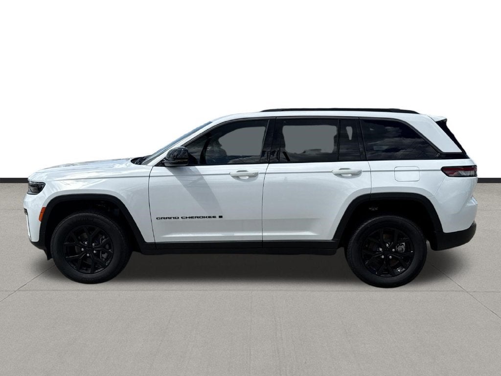 2026 Jeep Grand Cherokee Altitude