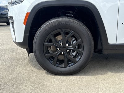 2026 Jeep Grand Cherokee Altitude