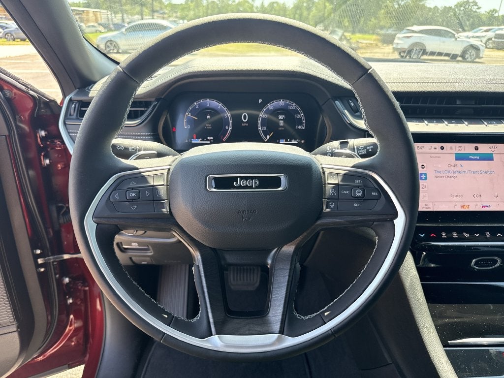 2026 Jeep Grand Cherokee Altitude