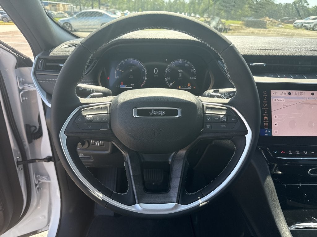 2026 Jeep Grand Cherokee Altitude