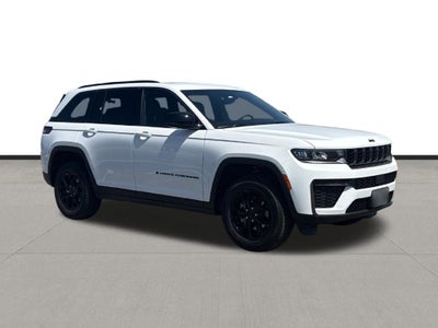2026 Jeep Grand Cherokee Altitude