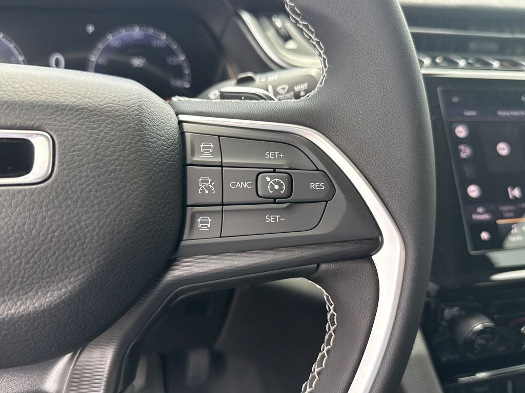 2026 Jeep Grand Cherokee Laredo