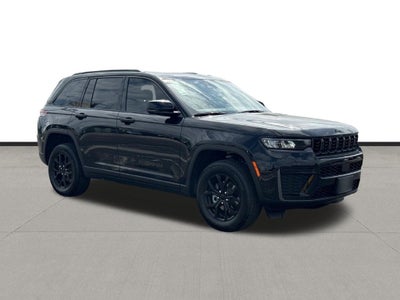 2026 Jeep Grand Cherokee Altitude