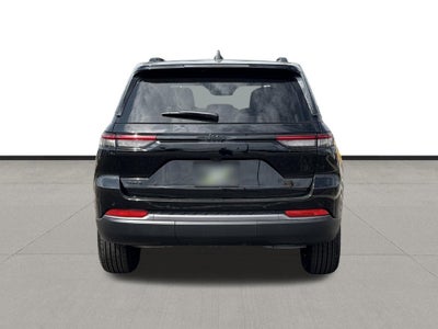 2026 Jeep Grand Cherokee Altitude