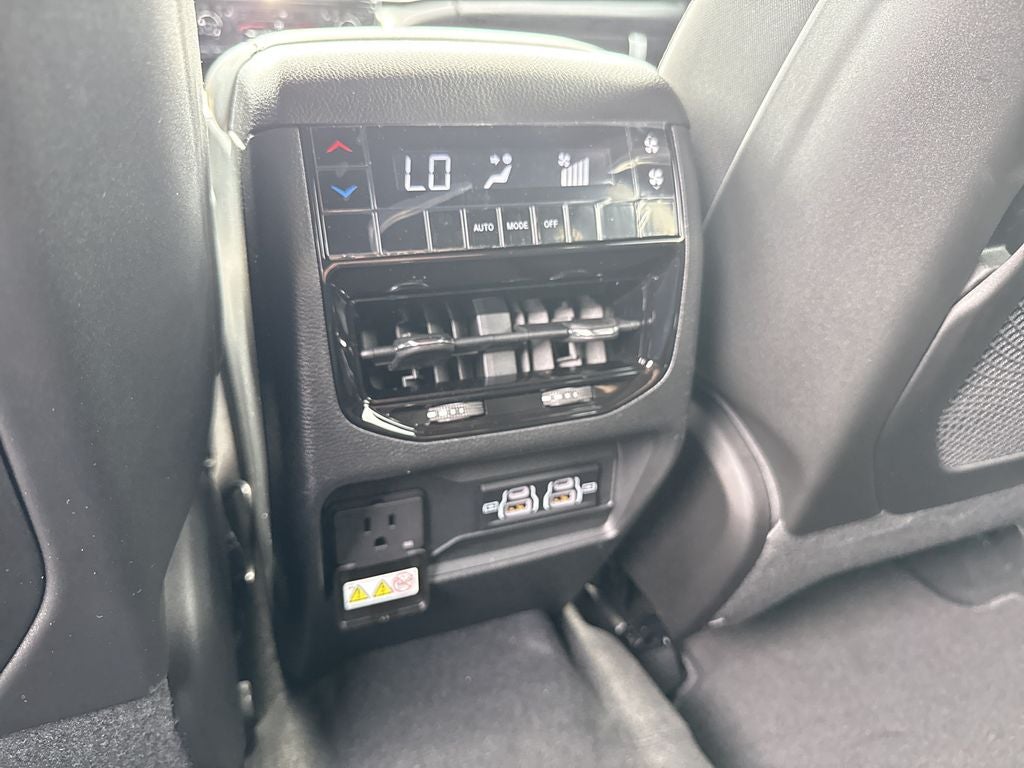 2026 Jeep Grand Cherokee L Laredo X