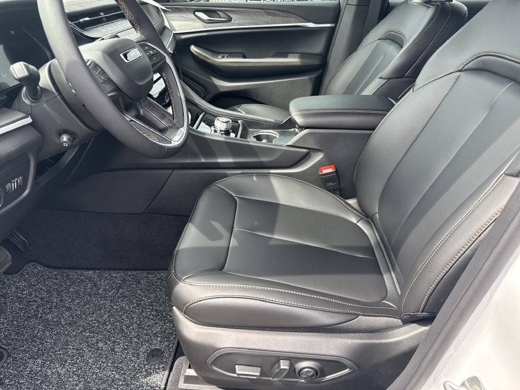 2026 Jeep Grand Cherokee L 85th Anniversary Edition