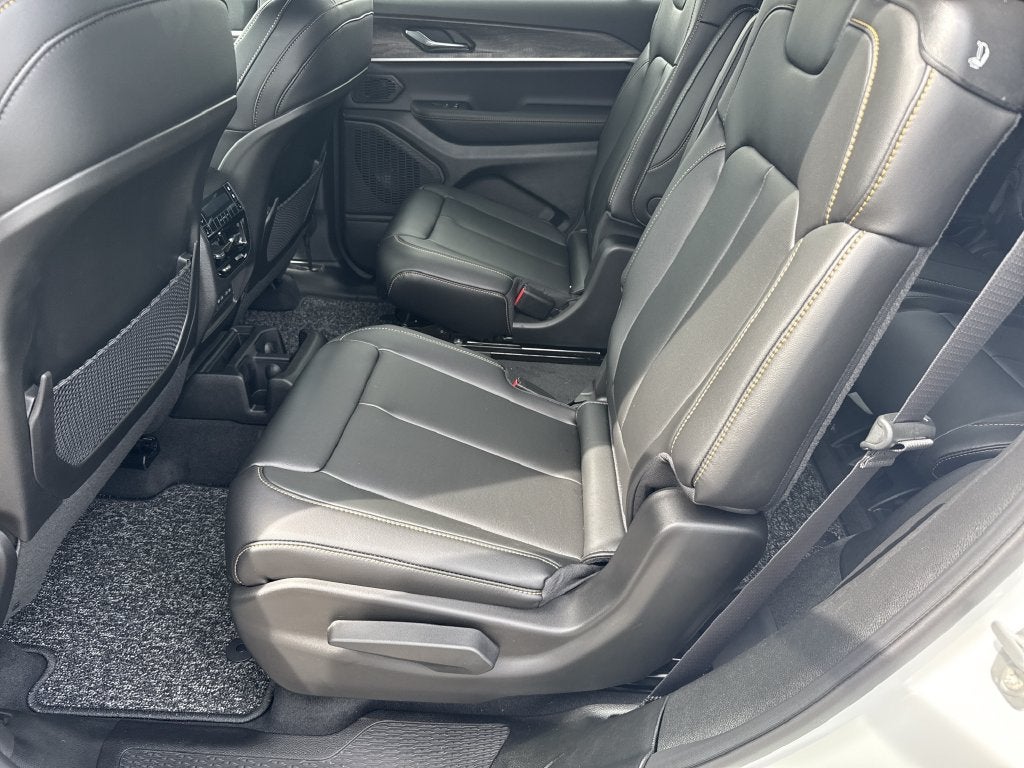 2026 Jeep Grand Cherokee L 85th Anniversary Edition