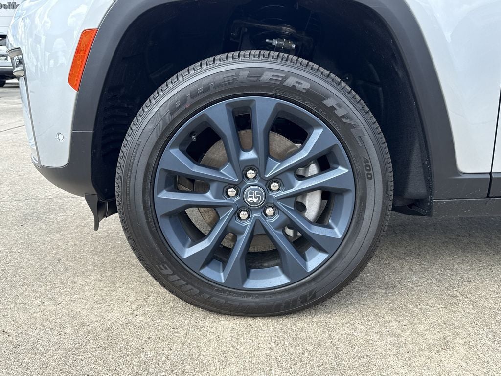 2026 Jeep Grand Cherokee L 85th Anniversary Edition
