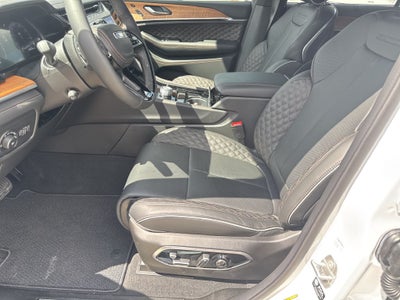2026 Jeep Grand Cherokee L Summit