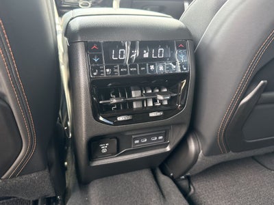 2026 Jeep Grand Cherokee L Summit