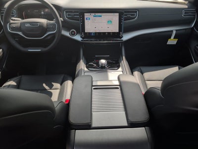 2026 Jeep Grand Wagoneer L 4x4
