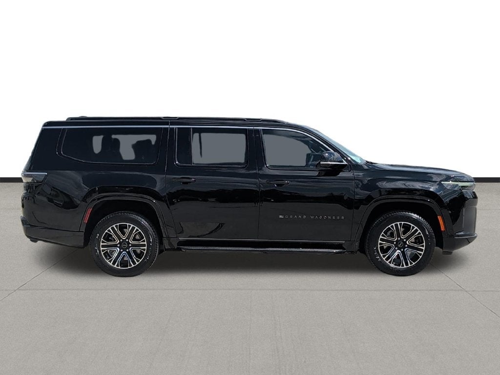 2026 Jeep Grand Wagoneer L 4x4
