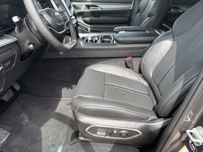 2026 Jeep Grand Wagoneer L 4x4