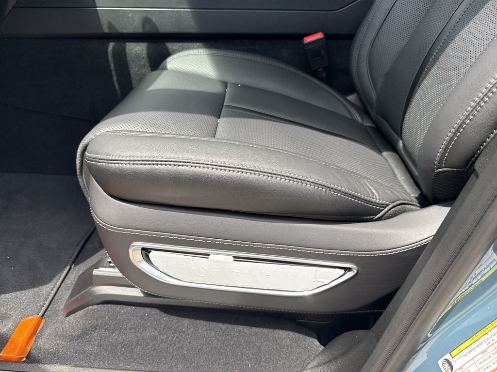 2026 Jeep Grand Wagoneer L Summit Obsidian