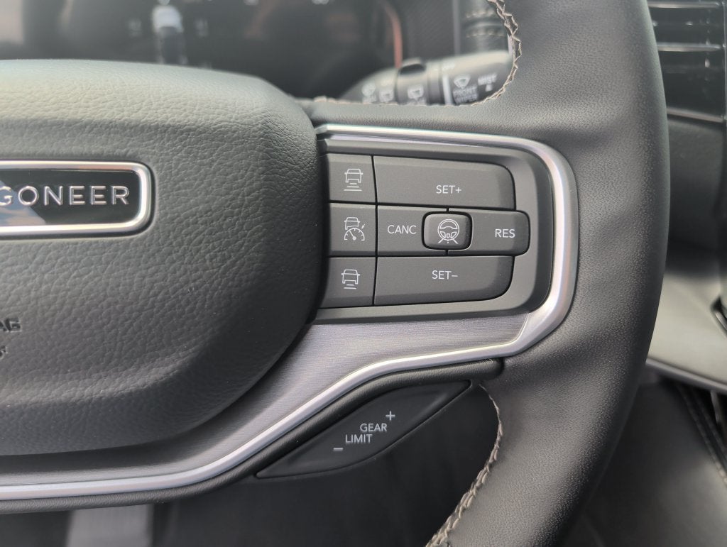 2026 Jeep Grand Wagoneer 4x4