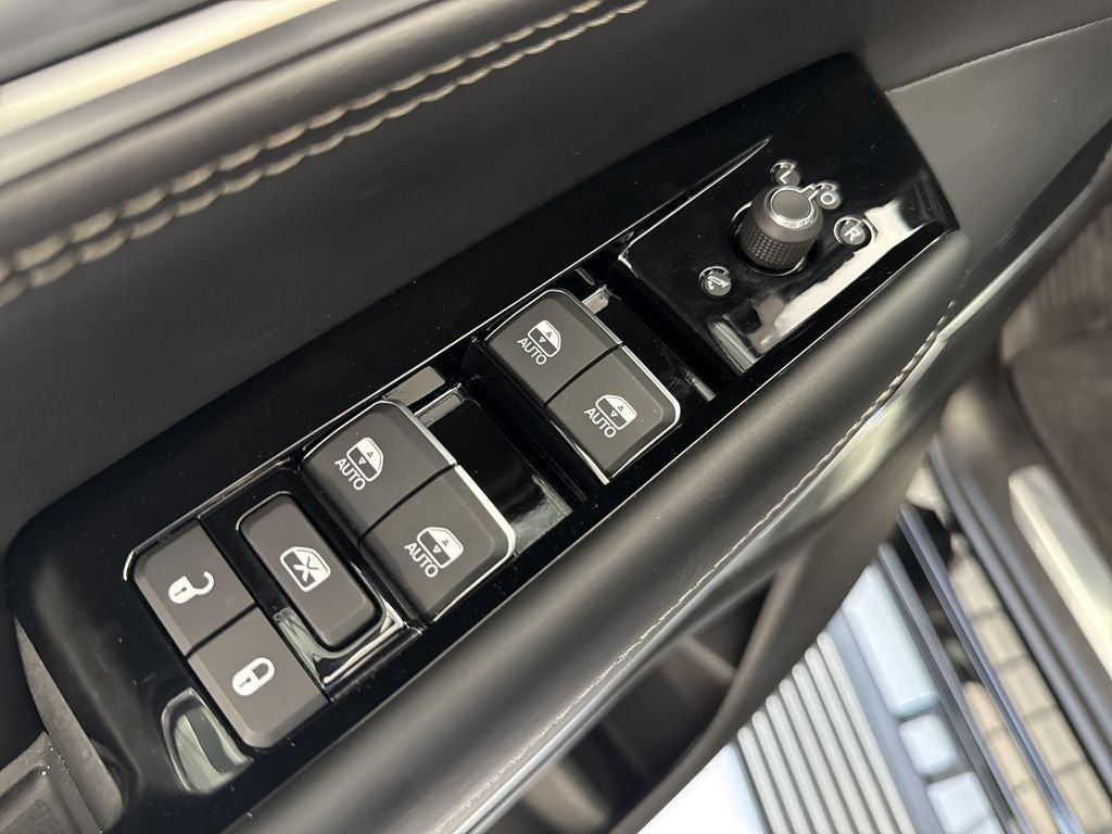 2026 Jeep Grand Wagoneer Summit Obsidian