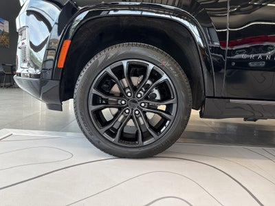 2026 Jeep Grand Wagoneer Summit Obsidian