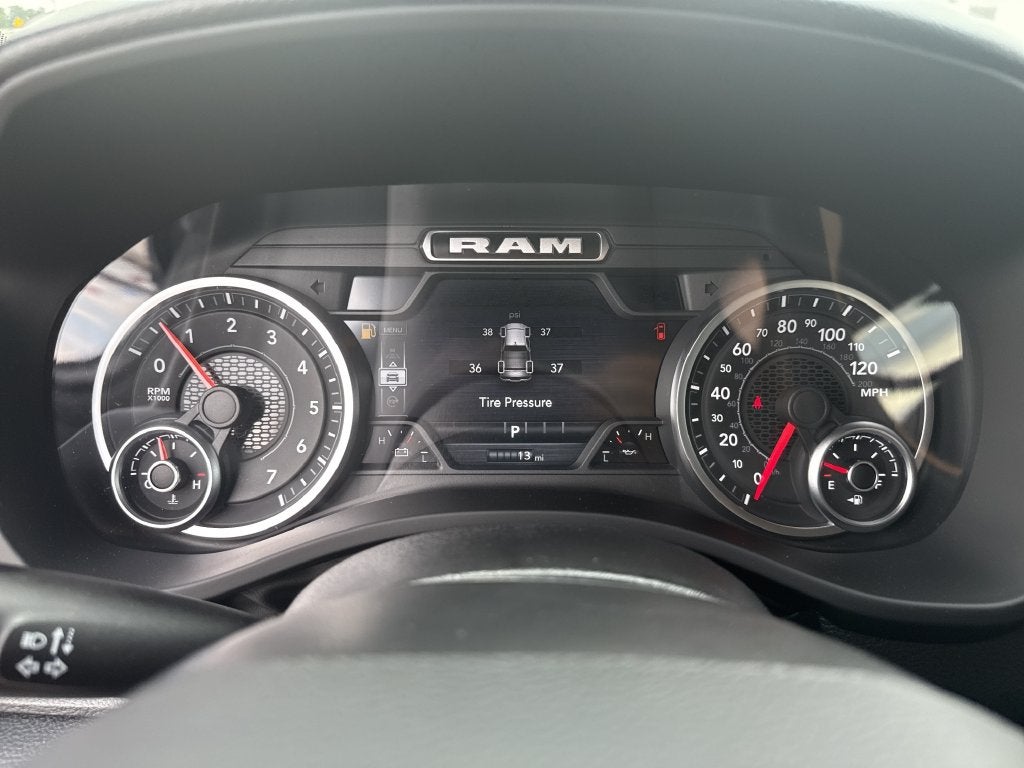 2026 RAM 1500 Express
