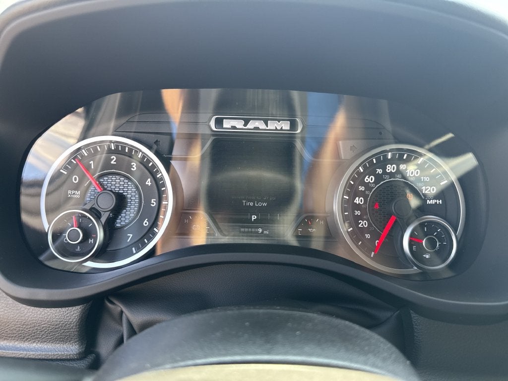 2027 RAM 1500 Express