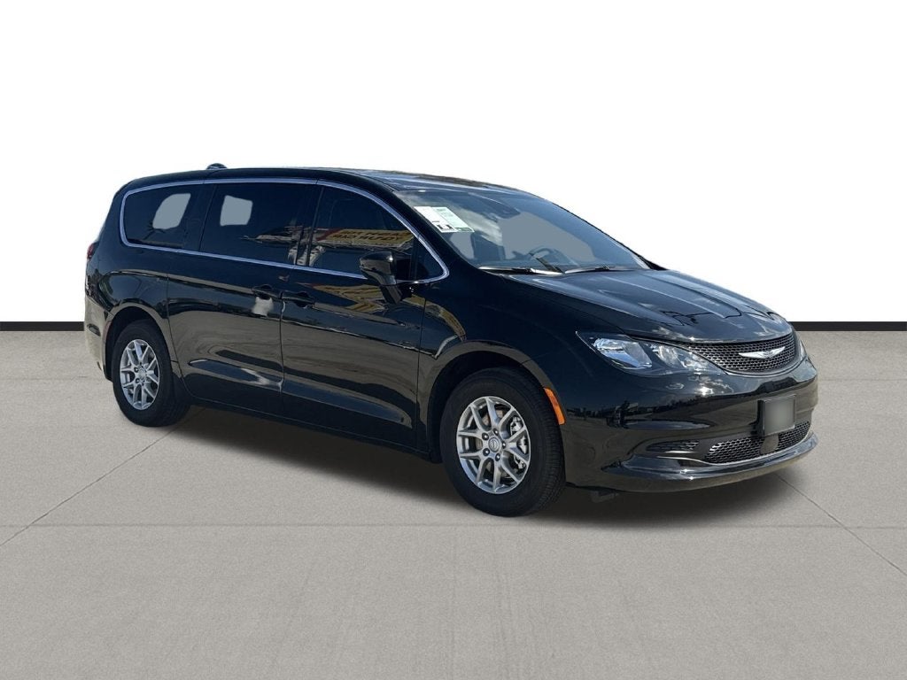 2026 Chrysler Voyager LX