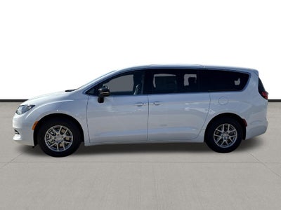 2026 Chrysler Voyager LX