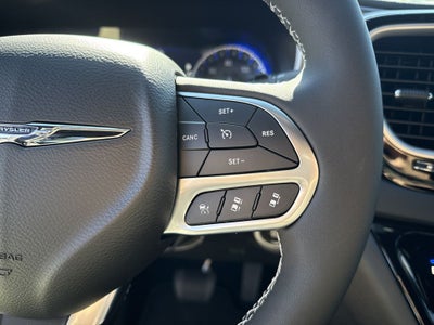 2026 Chrysler Voyager LX
