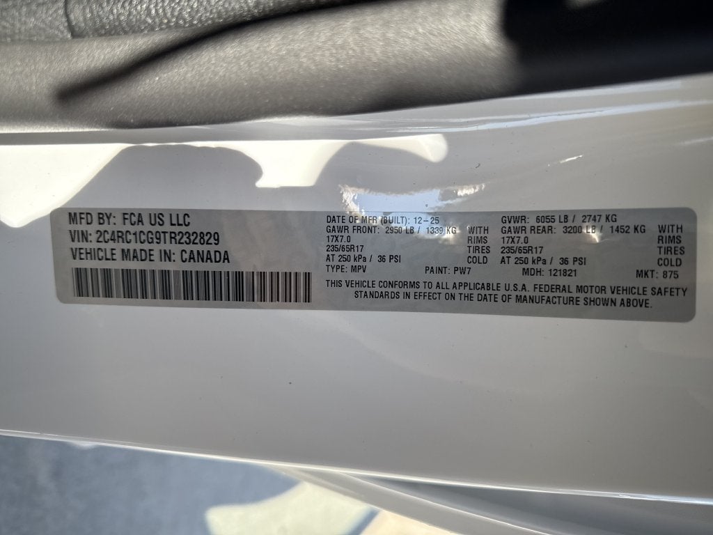 2026 Chrysler Voyager LX