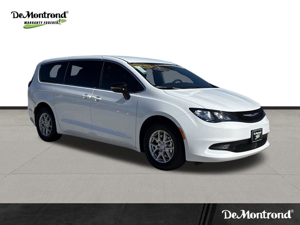 2026 Chrysler Voyager LX