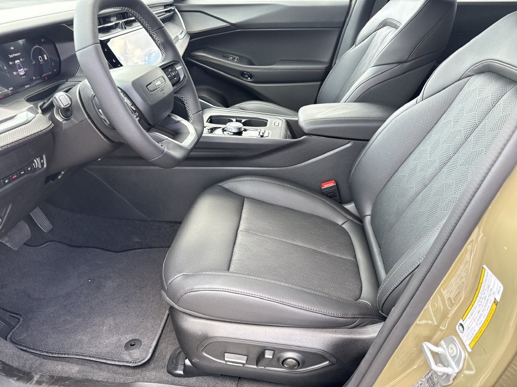 2027 Jeep Cherokee Overland