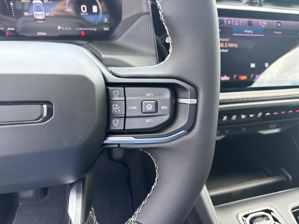 2027 Jeep Cherokee Overland